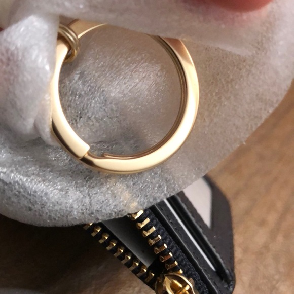 Coach ID Skin - Picture 5 of 6